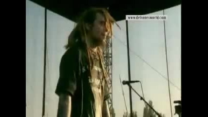 Soulfly feat. Chino Moreno - First Commandment 
