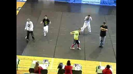 Национален Шампионат Хип - Хоп 14.06.09,  соло мъже над 16 г.,  b - dancer (4erna teniska) part 4
