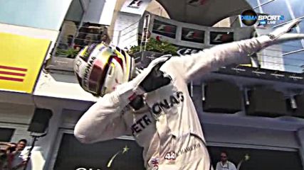 Бурна радост за Хамилтън след победата му в Гран при на Унгария