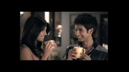 Bru Lite Coffee Ad. Starring Shahid Kapoor Priyanka Chopra. [hd] What's 'bru'ing Un-edited_(480p)
