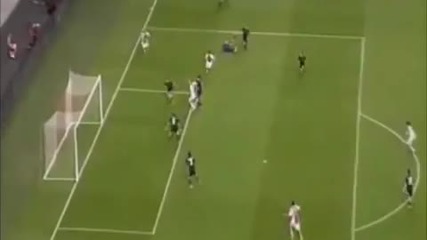 Luis Suarez omhaal