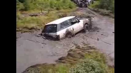 Off - Road Range Rover 