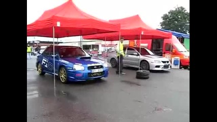 Subaru Impreza Wrx Sti Пръсва Mitsubishi Lancer Evolution 