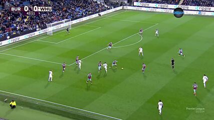 Burnley FC vs. West Ham United - 1st Half Highlights