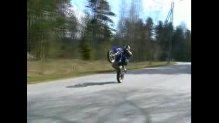 Stunts With Yamaha 