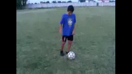 Магически футболни трикове