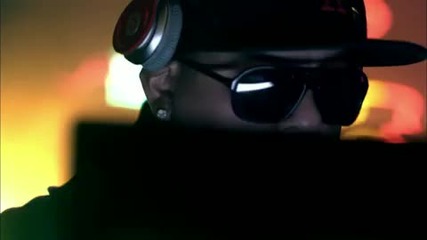 Usher - Dj Got Us Fallin_ In Love ft. Pitbull