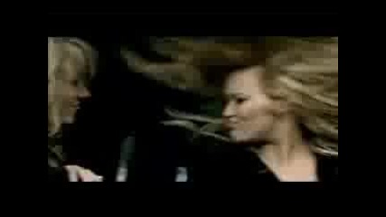 Hilary & Haylie Duff - Our Lips Are Sealed