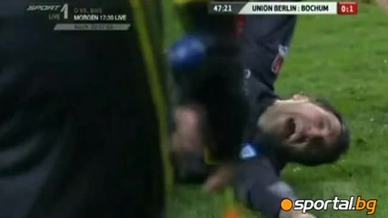 Счупиха крак на футболист във Втора Бундеслига 