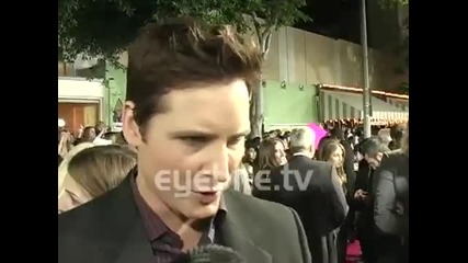Peter Facinelli: I try to give back to the fans - at the Twilight Saga New Moon premiere 