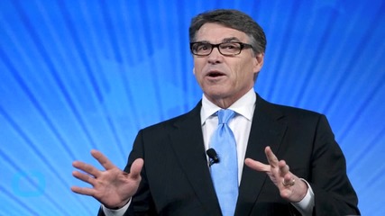 Perry Touts Texas Jobs Story