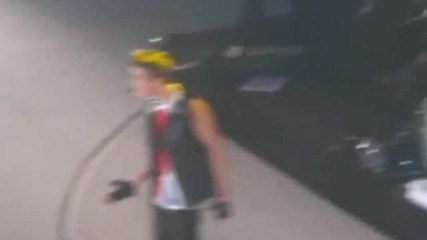 Justin Bieber - All Around The World, Live !