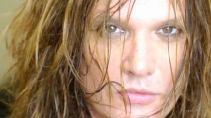 Sebastian Bach - Hell Inside My Head