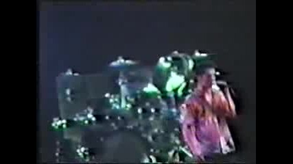 Faith No More - Paris 1995 - Caralho Voador 