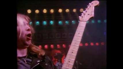Iron Maiden - Run To The Hills