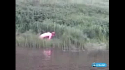 пияни и голи