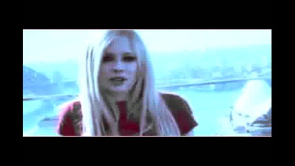 Avril Lavigne - Breathe[music Video]
