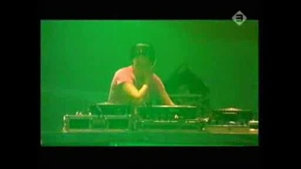 Miss Kittin - lowlands 2004 /born slippy/