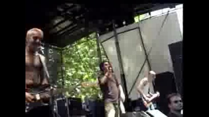 peephole system of a down ozzfest 98 