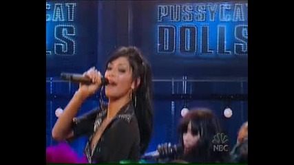Pussycat Dolls - Loosen Up My Buttons Live New Years Eve With Carson Daly 31.12.04