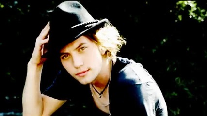 Jackson Rathbone__hot mess
