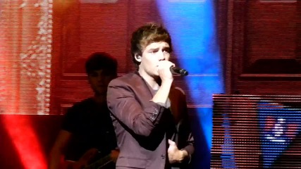 One Direction - Gotta Be You в Лос Анджелис
