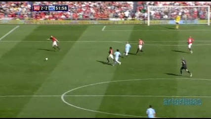 Manchester United vs Manchester City - гол на Bellamy 2:2
