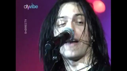 Bullet For My Valentine - Hearts Burst Into Fire (live at Alexandra Palace 2008) 