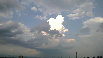 time lapse - отдалечаване на купест облак от София 6.7.2014