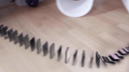 10,000 iphone 5 Domino