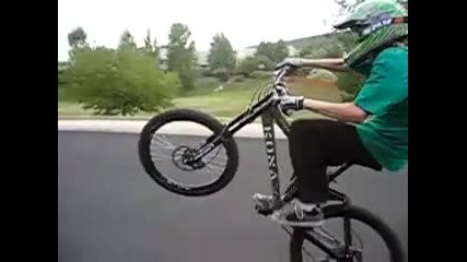 Huge Wheelie 