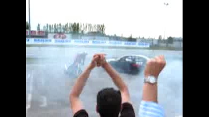Bmw Срещу Мотор - Лудооо