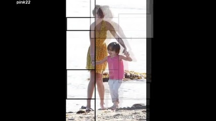 Селена се забавлява с дечица на плажа :)