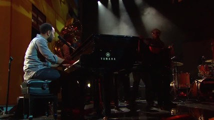 John Legend, The Roots - I Wish I Knew How It Would Feel to Be Free ( Amex Unstaged )