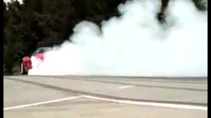 Corvette Zr1 - burnout.