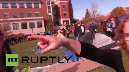 USA: Media students block media after Missouri Uni President resigns over racism