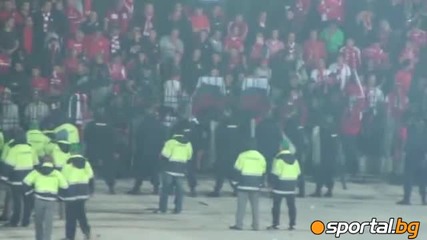 Бой при Цска - стюарди срещу фенове