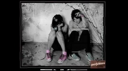 Slavena - Razprodajbba Na Me4ti.flv