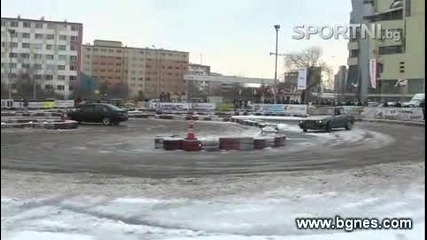 Дунев мотор спорт закри сезона с шампионско шоу