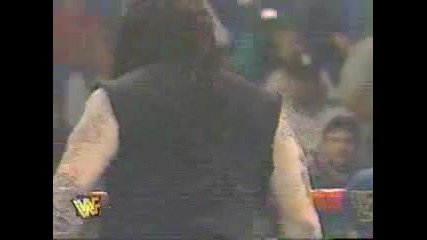 Undertaker vs. Isaac Yankem (kane)