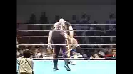 G1 Climax 8.8.1992 - Scott Norton vs Bam Bam Bigelow 