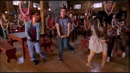 Camp Rock 2 - Cant back down (рок лагер 2 - не можем да отстъпим) + превод!!!