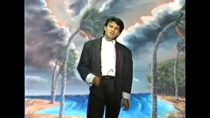 Sinan Sakic - Nije moje srce ludo (official video)