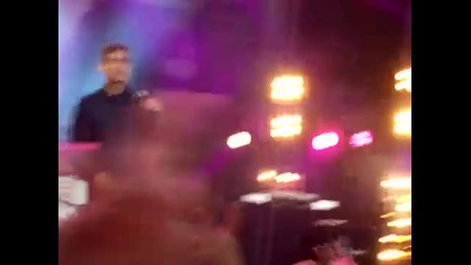 Robbie Williams - Feel (live in Berlin 2009) 