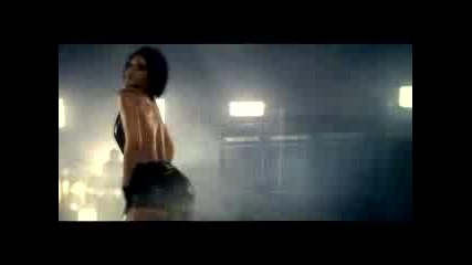 Rihanna Vs Christina Milian