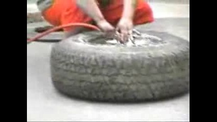 ето как може да си помпите гумите по - бързо