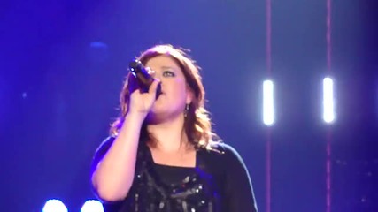 Kelly Clarkson Because Of You Live New Orleans December 2009 