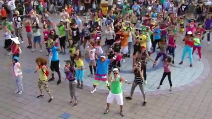 Oki Flash Mob Lmfao Party Rock Abthem 2012 Hq