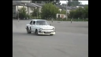 Заплаха на Автомобилите от Запад - Заз!!! 