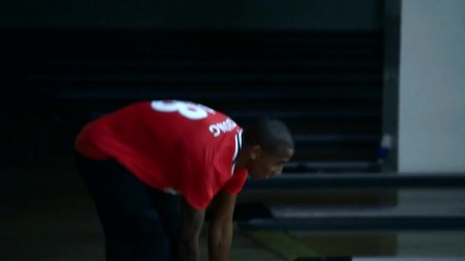 Ashley Young - 40 кегли за 40 секунди